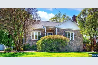 192 Hiawatha Boulevard, Oakland, NJ 07436 - Photo 1