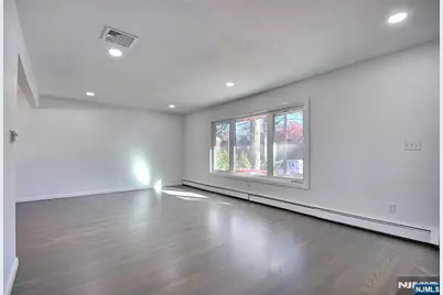 75 Franklin Street 75 #75, Tenafly, NJ 07670 - Photo 1