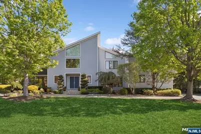 3 Blackberry Lane, North Caldwell, NJ 07006 - Photo 1