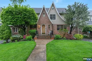 1305 Dickerson Rd, Teaneck Township, NJ 07666 - Photo 1