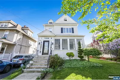 122 Stuyvesant Avenue, Kearny, NJ 07032 - Photo 1