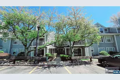 1366 Oxford Street, Mahwah, NJ 07430 - Photo 1