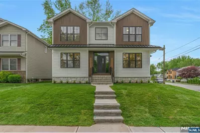 22 N Glenwood Drive, Bergenfield, NJ 07621 - Photo 1