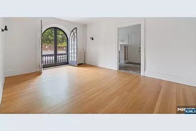 20 Garber Square A7 #A7, Ridgewood, NJ 07450 - Photo 1