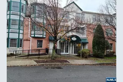 323 Willow Street 3M #3M, Teaneck Township, NJ 07666 - Photo 1