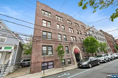 523-525 34th Street C6 #C6, Union City, NJ 07087 - Photo 1