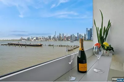 600 Harbor Boulevard 863 #863, Weehawken, NJ 07086 - Photo 1