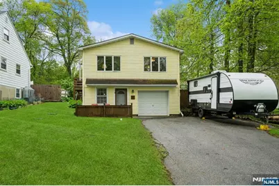 26 Birch Drive, Vernon, NJ 07462 - Photo 1