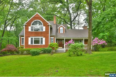 67 Locust Lane, Upper Saddle River, NJ 07458 - Photo 1