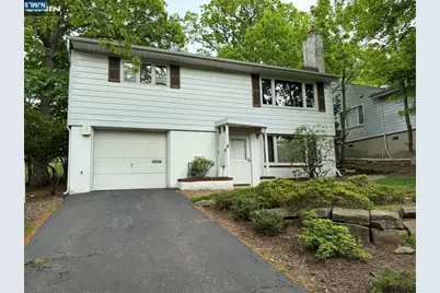 601 Ridgeland Terrace, Leonia, NJ 07605 - Photo 1