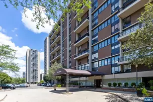 2 Horizon G9, Fort Lee, NJ 07024 - Photo 1