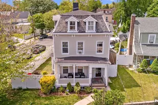 218 Waldo Pl, Englewood, NJ 07631 - Photo 1