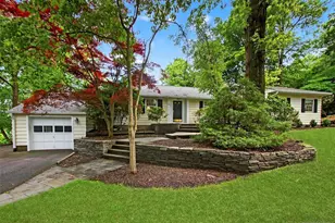 306 Cedar Hill Ave, Wyckoff Township, NJ 07481 - Photo 1