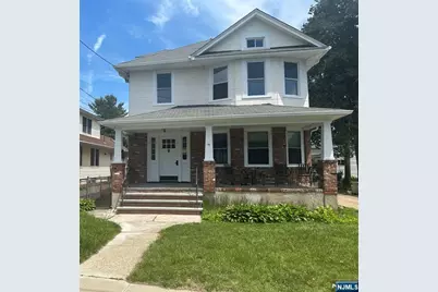 15 Arlington Avenue, Hawthorne, NJ 07506 - Photo 1