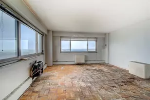 377 S Harrison Street 18Aa, East Orange, NJ 07018 - Photo 1