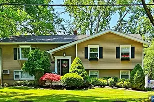 562 Beech Ln, Paramus, NJ 07652 - Photo 1