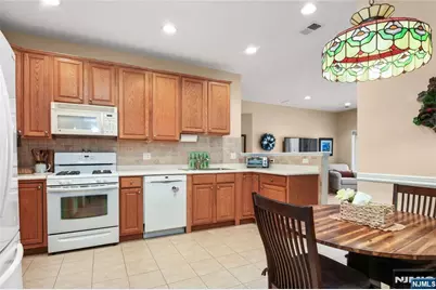 10108 Warrens 108 #108, Wanaque, NJ 07465 - Photo 1