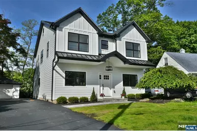 14 Charles Terrace, Waldwick, NJ 07463 - Photo 1