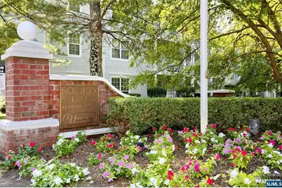 398 Poets Way 398 #398, Mahwah, NJ 07430 - Photo 1