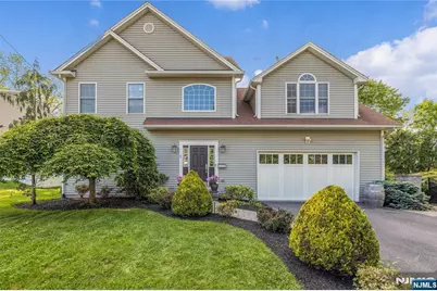 9 Summit Avenue, Butler, NJ 07405 - Photo 1
