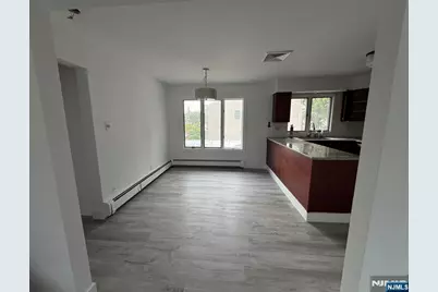 541 Broad Street 2ndfl #2ndFL, Carlstadt, NJ 07072 - Photo 1