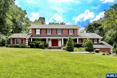 14 Ranch Road, Upper Saddle River, NJ 07458 - Photo 1