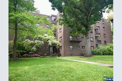 400 Park Place 1A #1A, Fort Lee, NJ 07024 - Photo 1