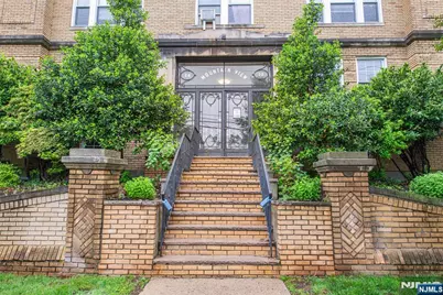 22 Saint Lukes Place 33 #33, Montclair, NJ 07042 - Photo 1