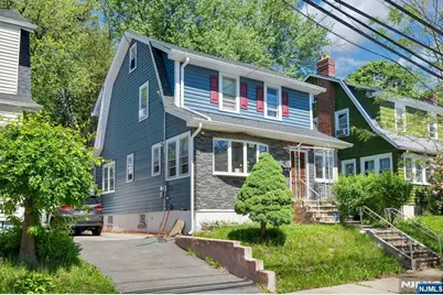 139-141 Pine Grove Terrace, Newark, NJ 07106 - Photo 1