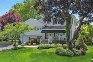 31 Woodvale Rd, Glen Rock, NJ 07452 - Photo 1