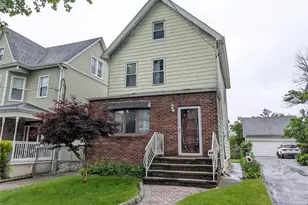 46 Oakwood Ave, Kearny, NJ 07032 - Photo 1