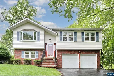 70 McNomee Street, Oakland, NJ 07436 - Photo 1