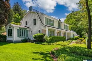 2 Olde Lantern Ct, Montvale, NJ 07645 - Photo 1