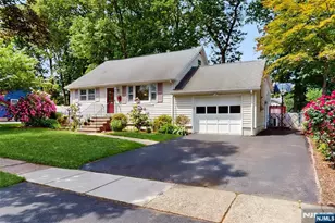 336 Ridgewood Blvd, Washington Township, NJ 07676 - Photo 1