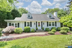 853 S Maple Ave, Glen Rock, NJ 07452 - Photo 1