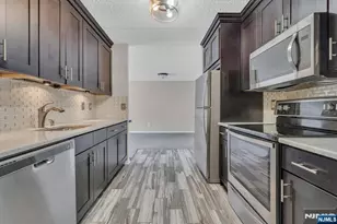 446 Passaic Street 4F, Hackensack, NJ 07601 - Photo 1