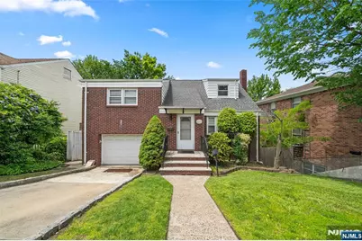 344 Northwood Way, Palisades Park, NJ 07650 - Photo 1