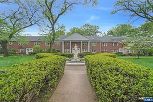 151 Palisade Ave C8, Englewood, NJ 07631 - Photo 1