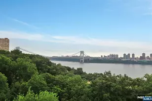 4 Horizon Road 404, Fort Lee, NJ 07024 - Photo 1