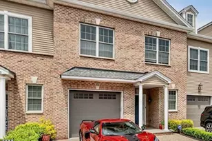 152 Rio Vista Ln, Northvale, NJ 07647 - Photo 1