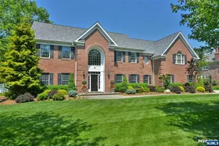 18 Mettowee Farms Ct, Upper Saddle River, NJ 07458 - Photo 1
