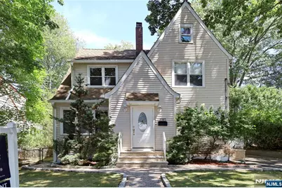 39 Park Avenue, Cresskill, NJ 07626 - Photo 1