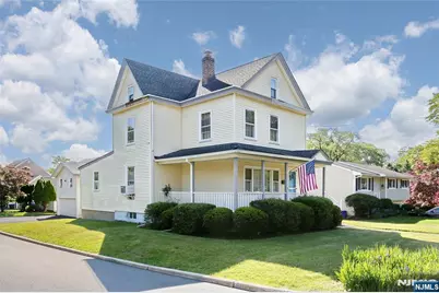 67 Hillside Avenue, Midland Park, NJ 07432 - Photo 1