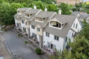 1464 River Road 1, Edgewater, NJ 07020 - Photo 1