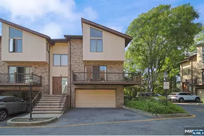 175 Fort Lee Road 3 #3, Leonia, NJ 07605 - Photo 1