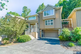 260 Clarken Dr 148, West Orange Township, NJ 07052 - Photo 1