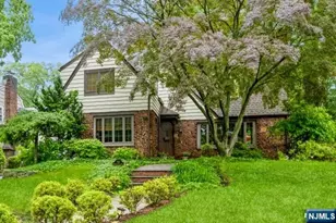 261 Kenilworth Rd, Ridgewood, NJ 07450 - Photo 1