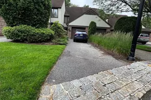 56 Meadowview Ct, Leonia, NJ 07605 - Photo 1