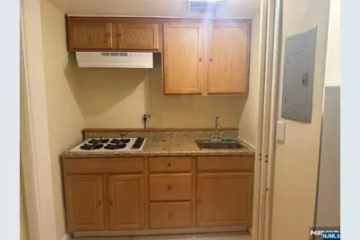 3030 Edwin Avenue 2J #2J, Fort Lee, NJ 07024 - Photo 1