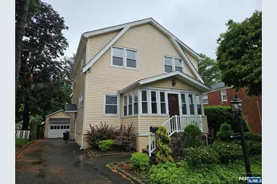 316 Harold Avenue, Leonia, NJ 07605 - Photo 1